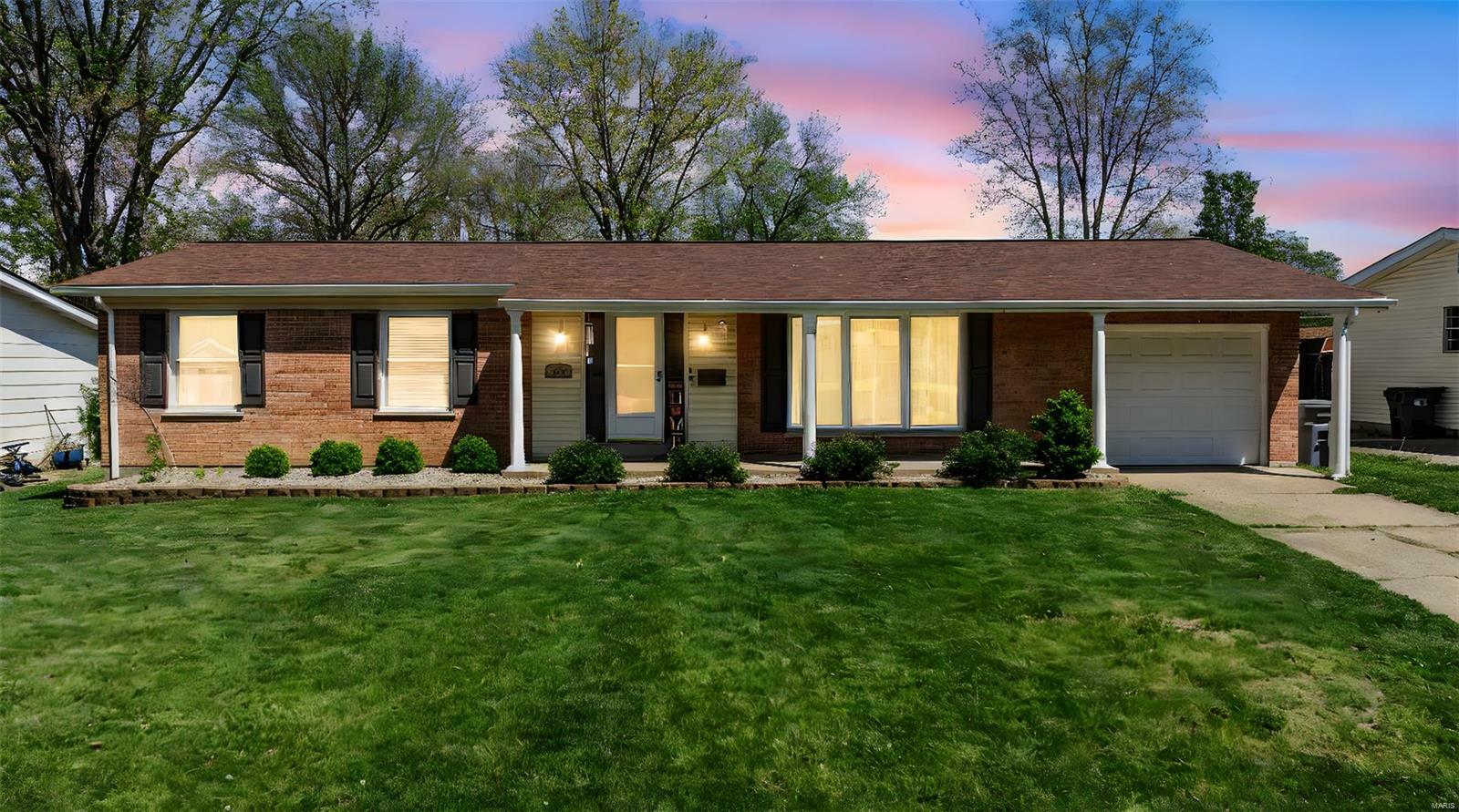 Property Photo: 410 Dardenne Drive MO 63366
