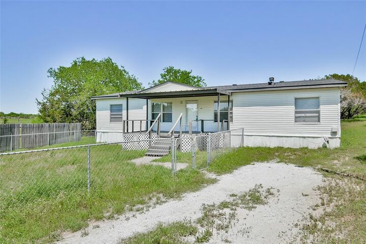 3021 Moon Court  Granbury TX 76049 photo