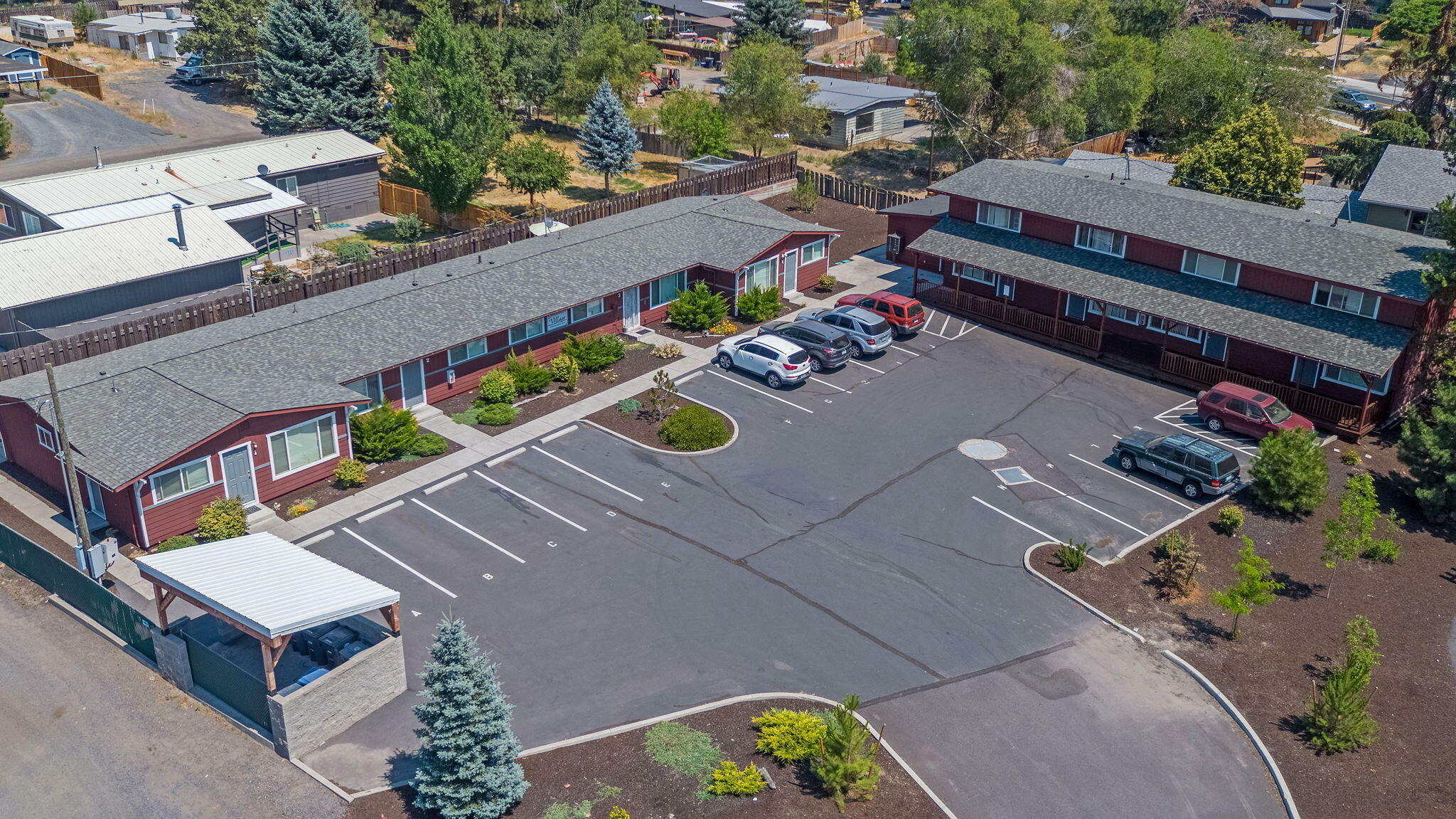 Property Photo: 20190 Old Murphy Road Unit 5 OR 97702