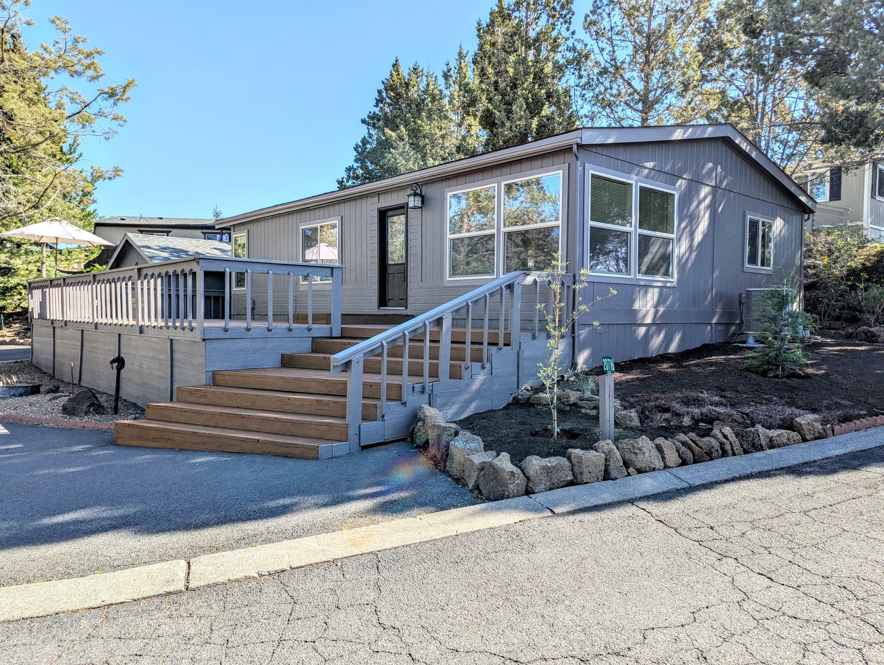 Property Photo: 20716 Farenuff Place OR 97701