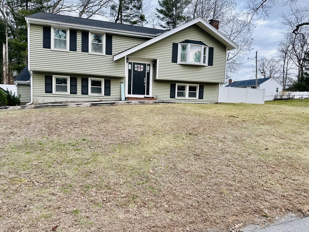 Property Photo: 33 Duffy Dr MA 02780