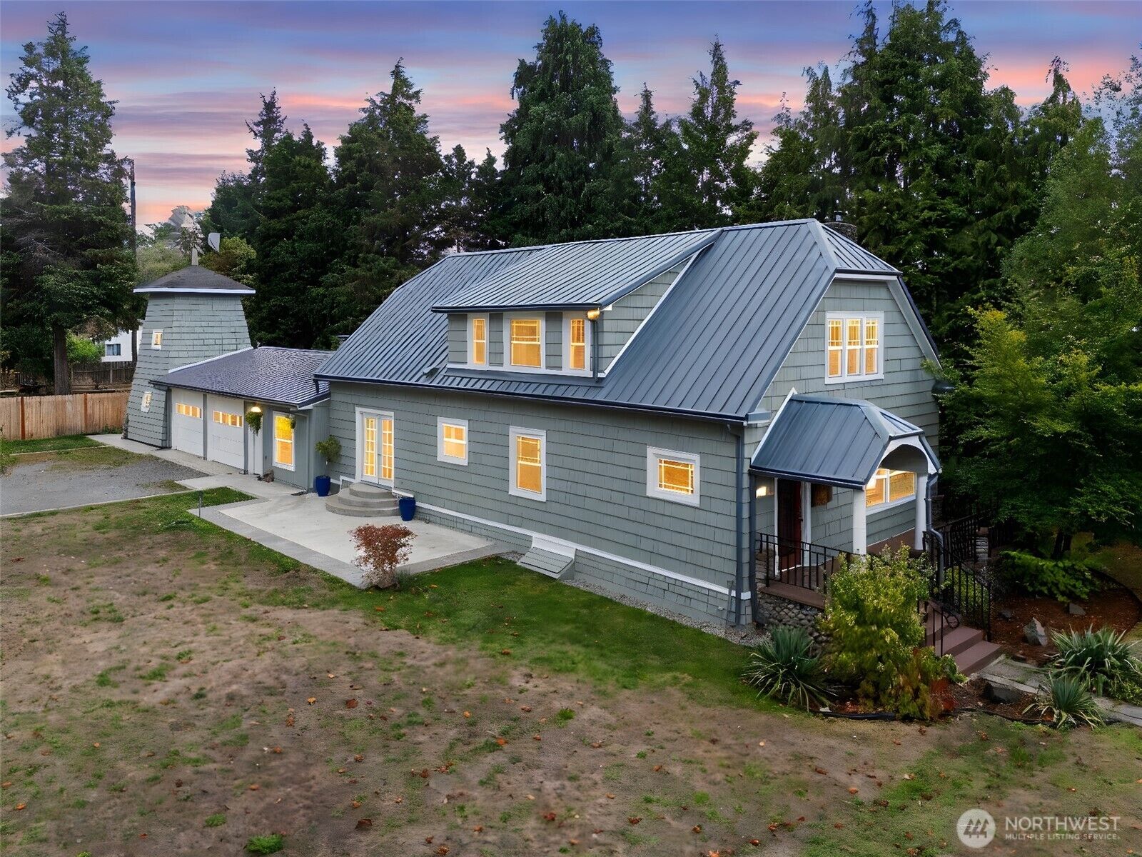 Property Photo:  1812 N Pearl Street  WA 98531 