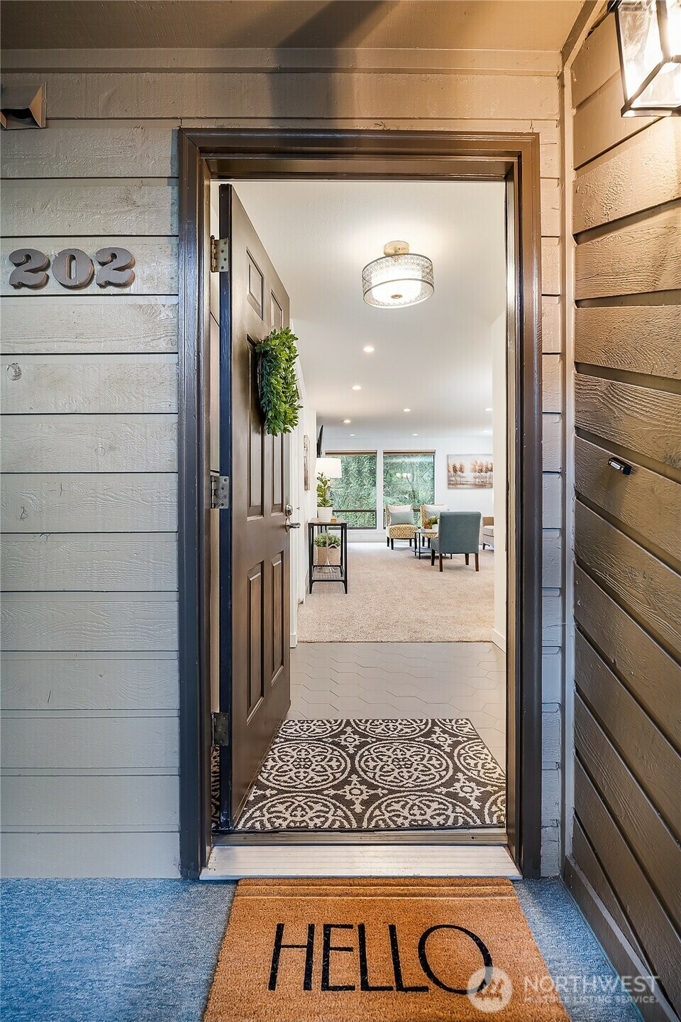 Property Photo: 19123 Ballinger Way NE 5-202 WA 98155