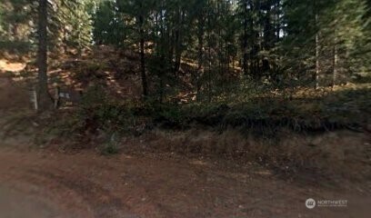 Property Photo: 25607 Camp 12 WA 98826