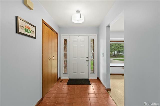 Property Photo: 15605 Oporto Street MI 48154