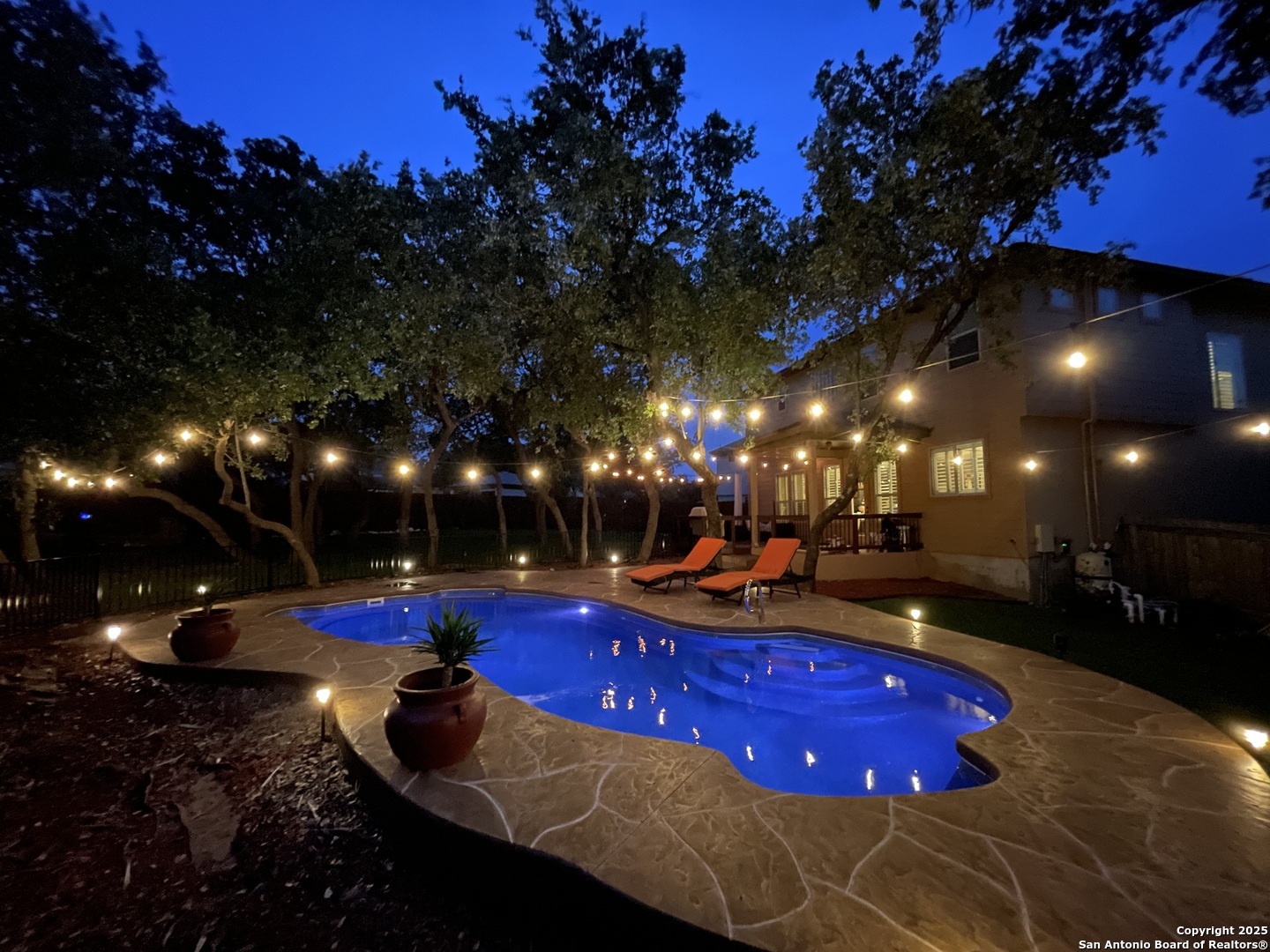 Property Photo: 26126 Canyon Wren TX 78260