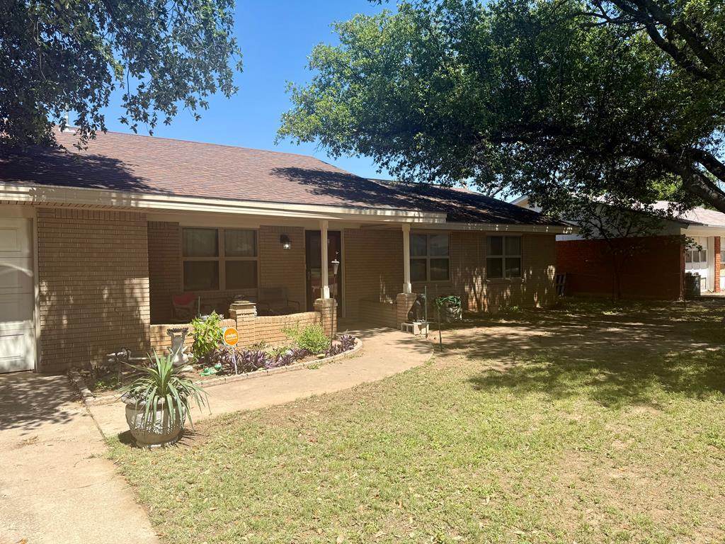 Property Photo:  1626 Catalina Dr  TX 76901 