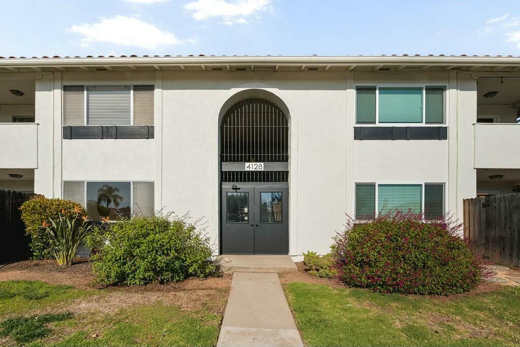 Property Photo: 4128 Via Andorra CA 93110