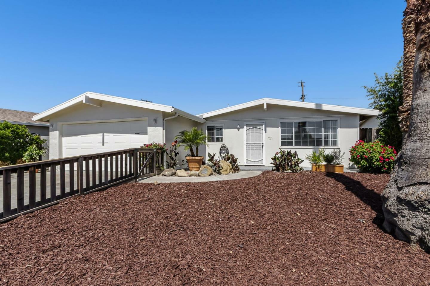 Property Photo: 1502 Mount Whitney Drive CA 95127