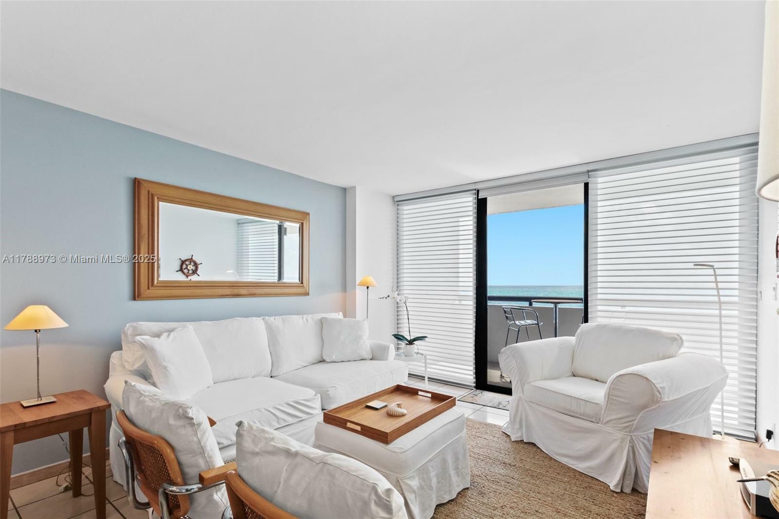 Property Photo: 2555 Collins Ave 805 FL 33140
