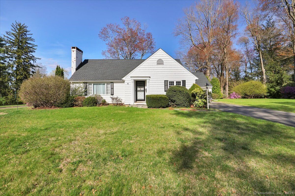 Property Photo:  6 Kenwood Circle  CT 06002 