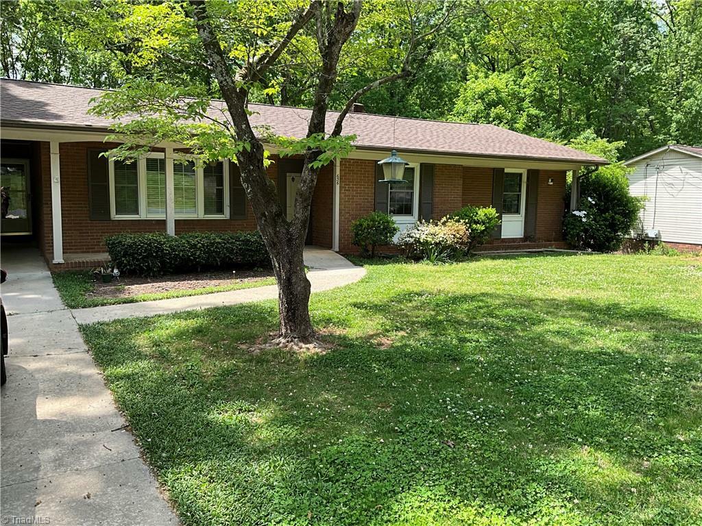 Property Photo: 636 Colony Road NC 27205