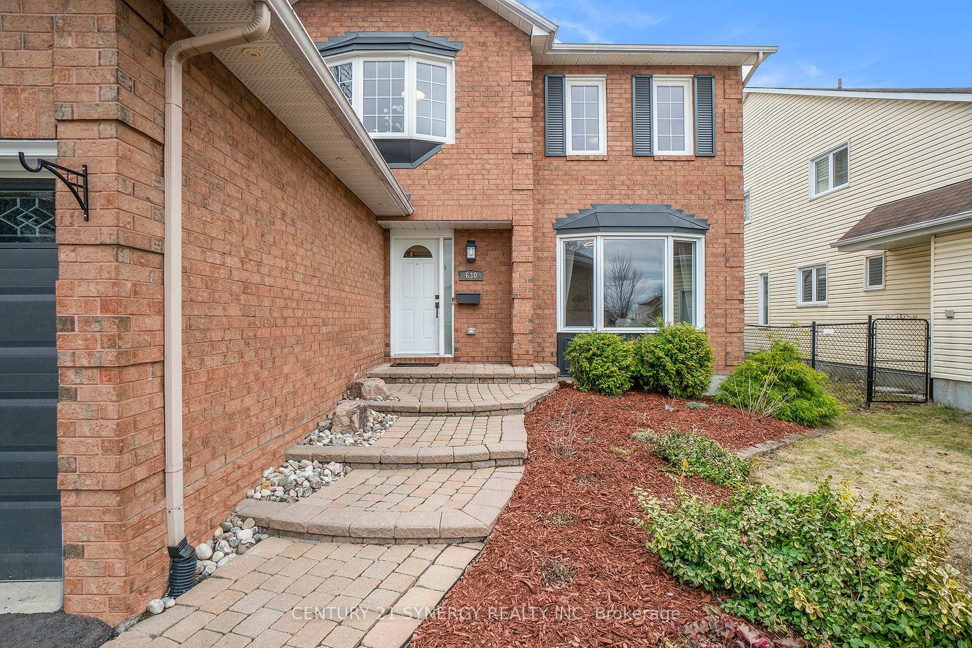 Property Photo: 630 Arc-En-Ciel Street ON K4A 3H9