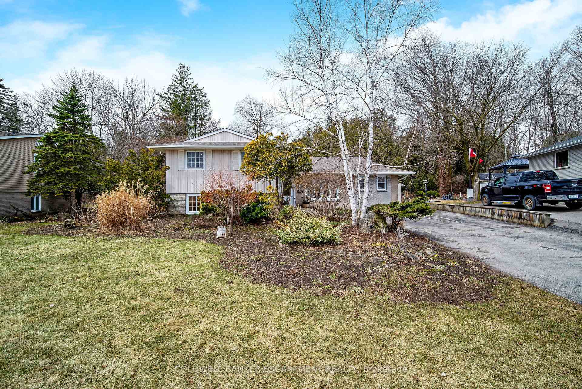 Property Photo: 164 Elmore Drive ON L7J 1T2