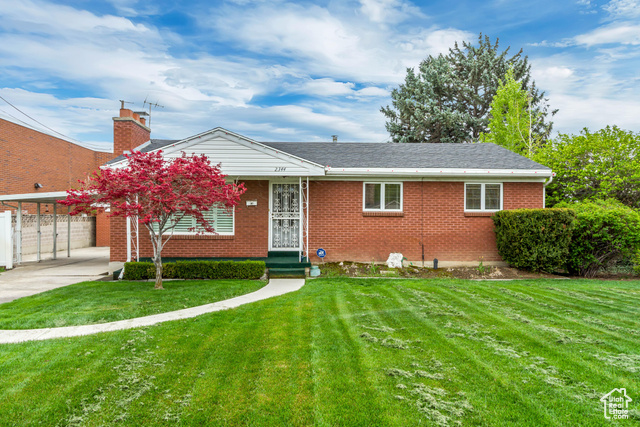 Property Photo: 2344 E Arnett Dr UT 84109