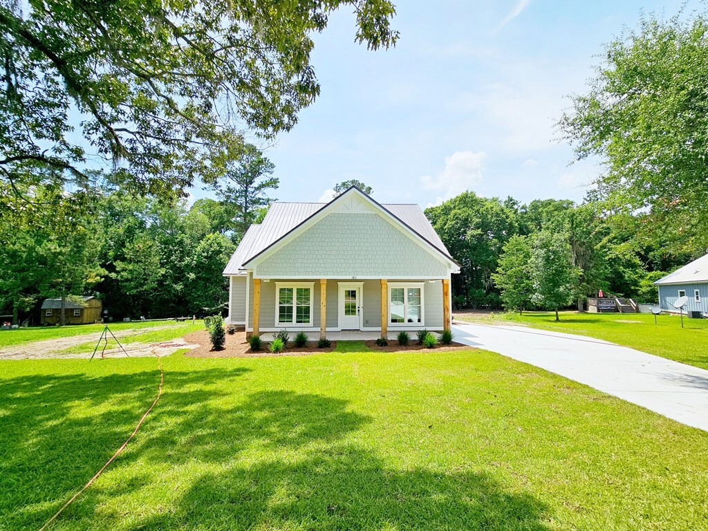 Property Photo:  161 Cove Rd  GA 31015 