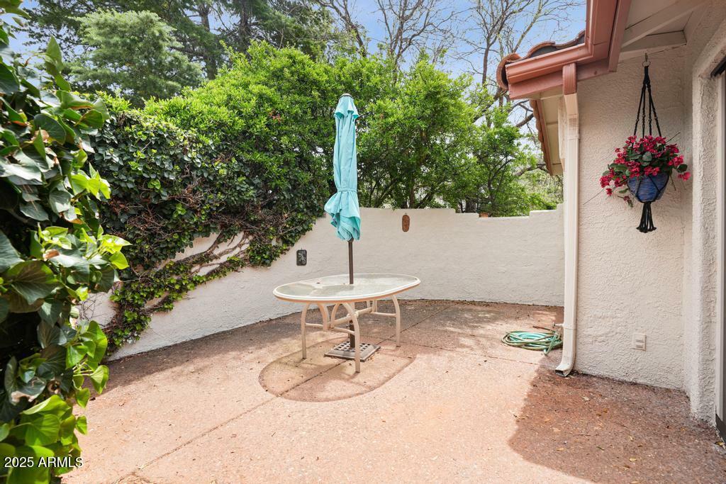 Property Photo: 375 E Indian Cliffs Road AZ 86336
