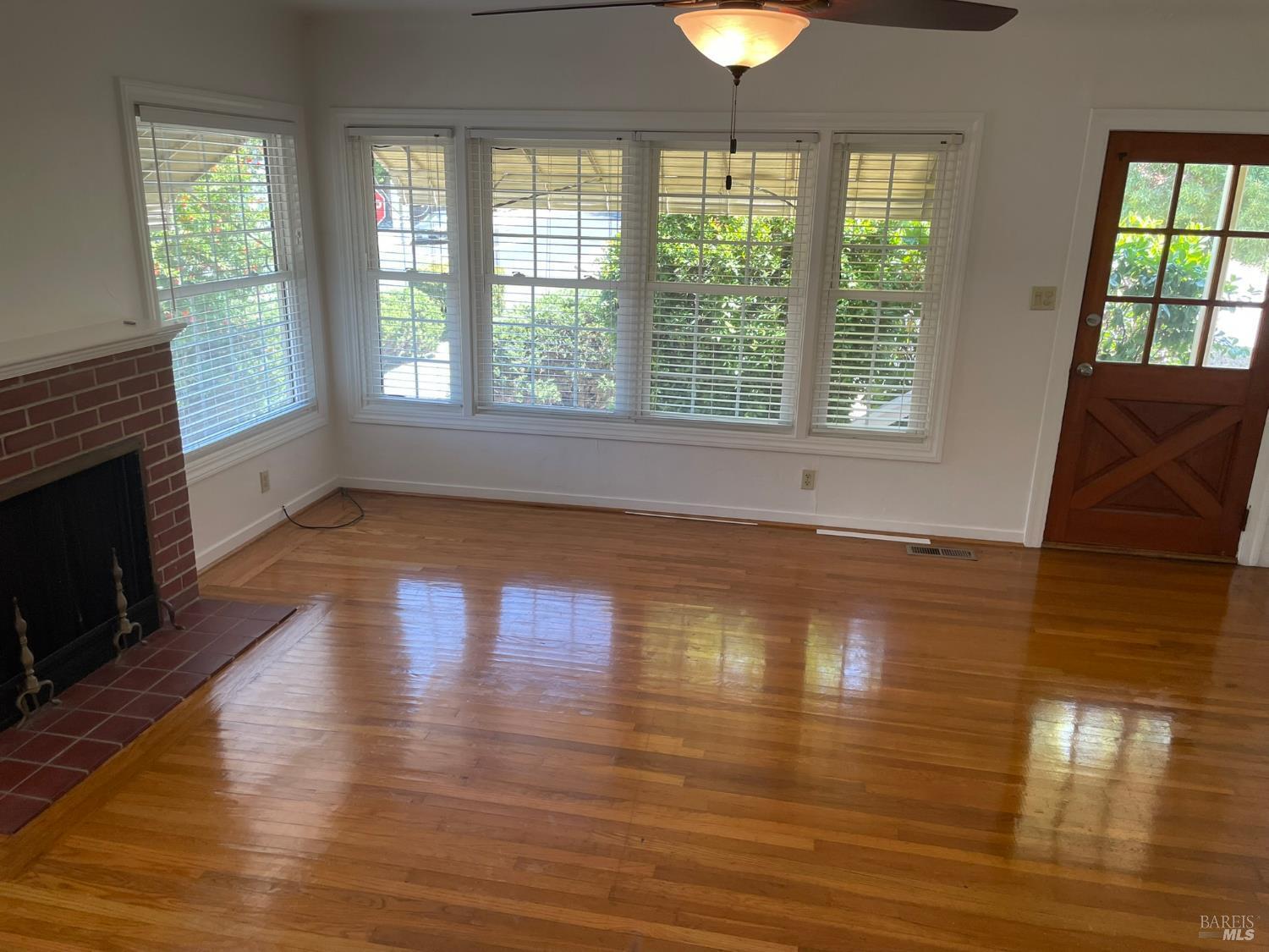 Property Photo: 639 E 5th Street CA 94510