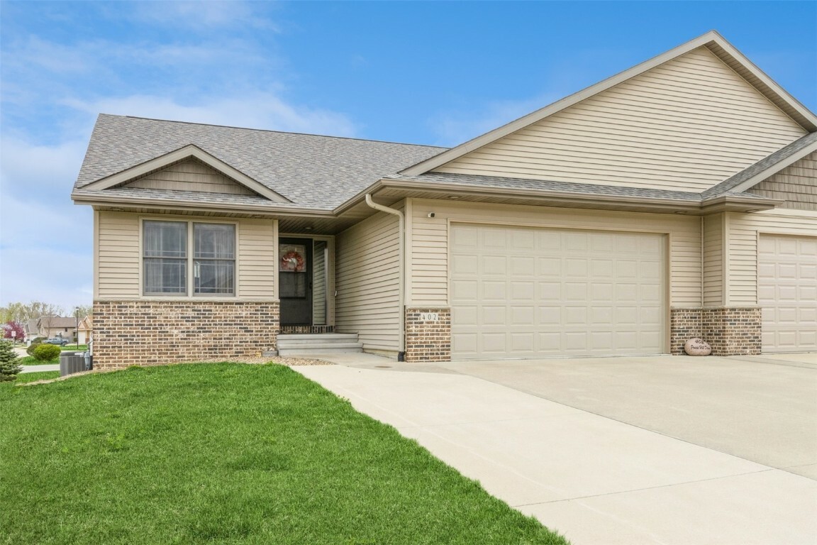 402 Prairie Hill Drive  Atkins IA 52206 photo