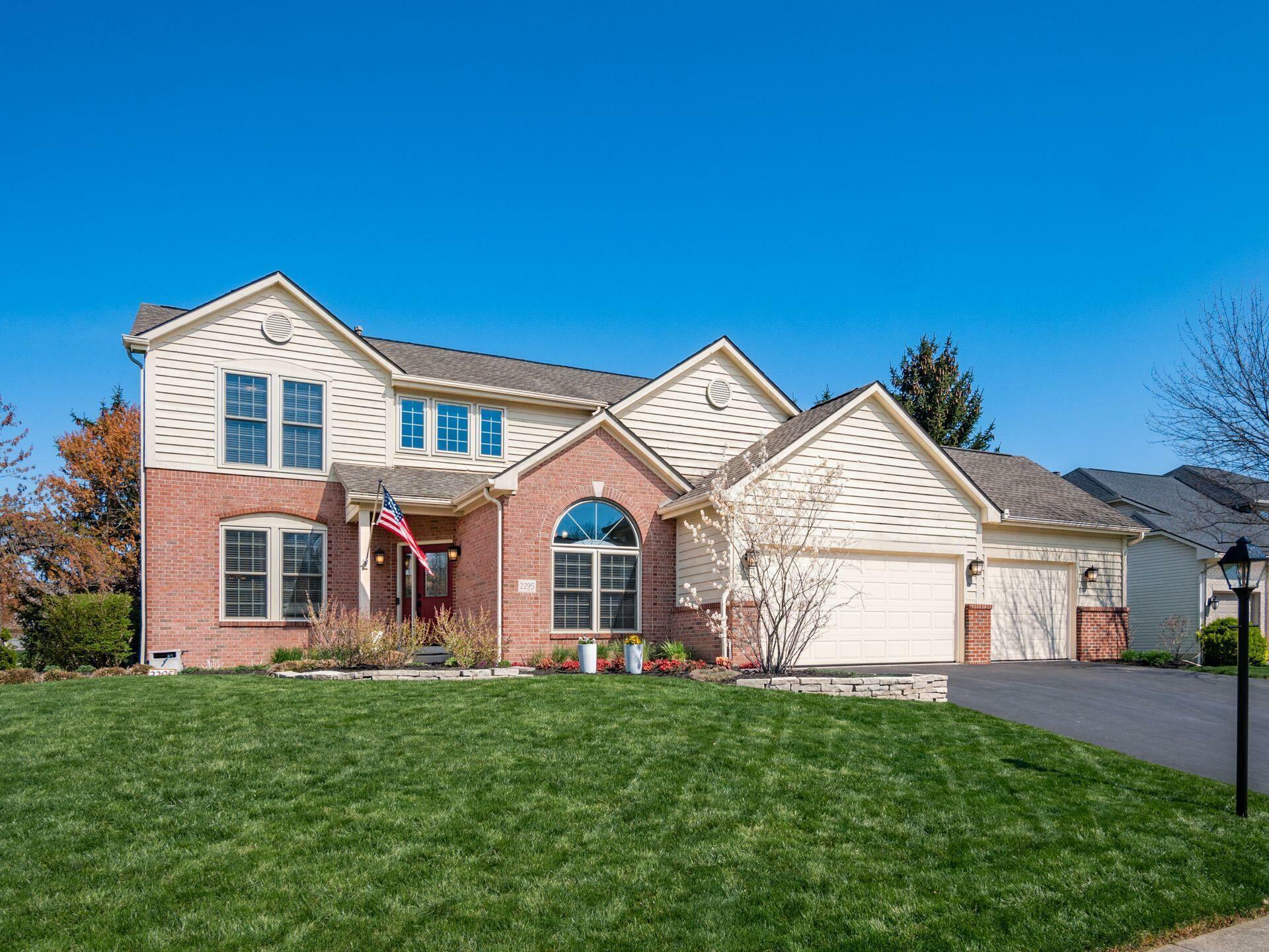 Property Photo: 2295 Bold Venture Drive OH 43035