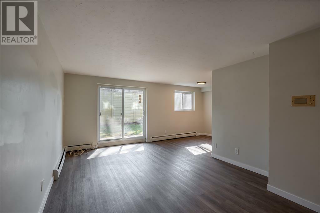 Photo de la propriété: 1075 Brenchley Avenue 104 ON N7S 1R6