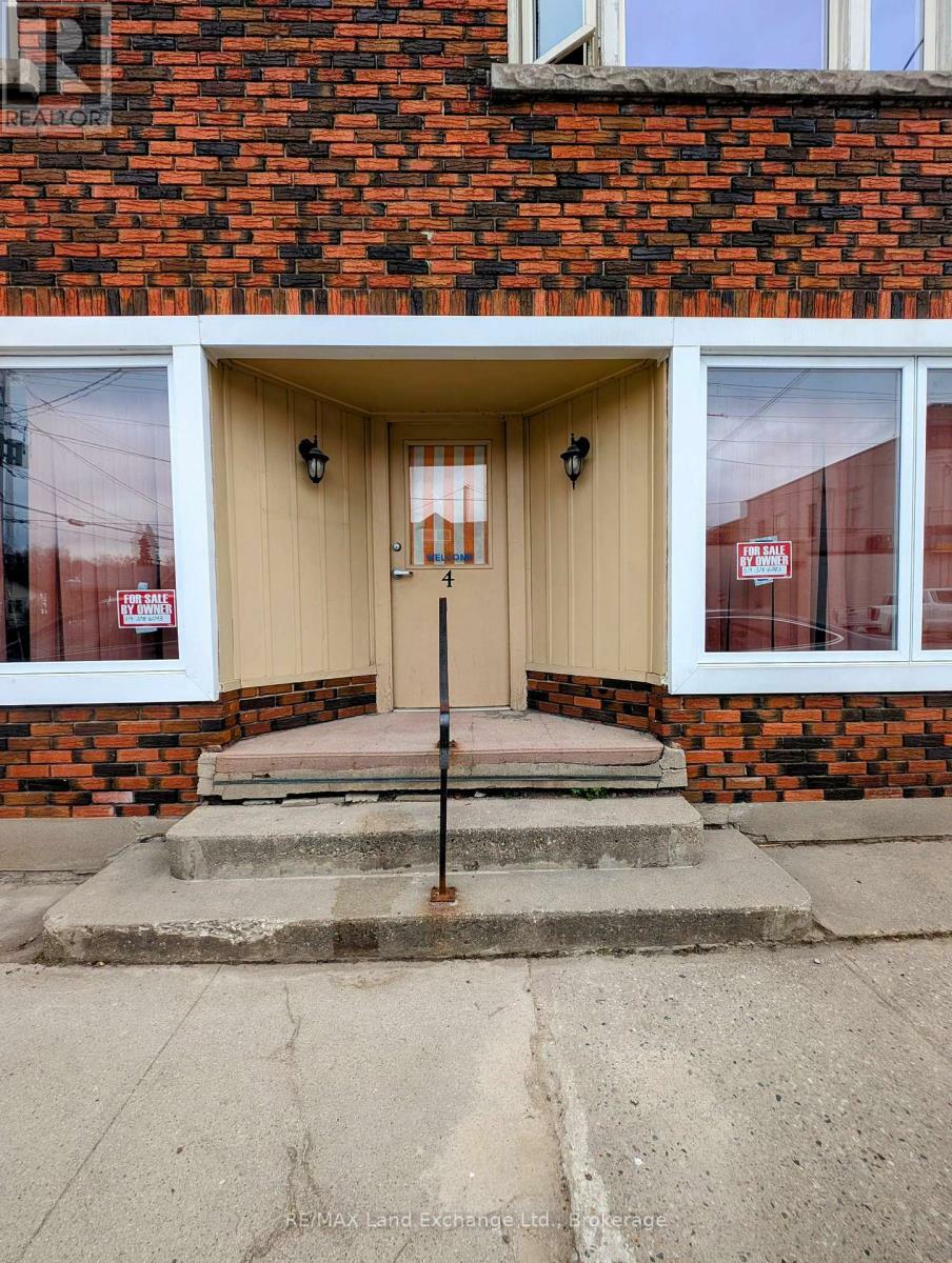Property Photo: 4&6 North Colborne Street North ON N0G 2V0