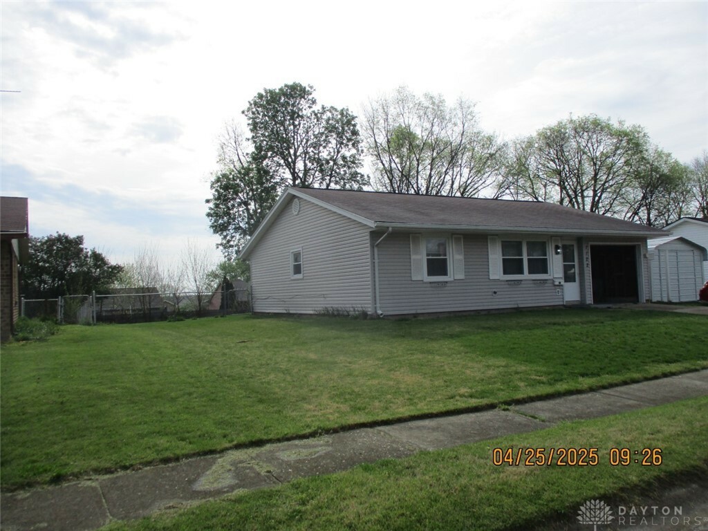 Property Photo:  1122 Larrel Lane  OH 45383 