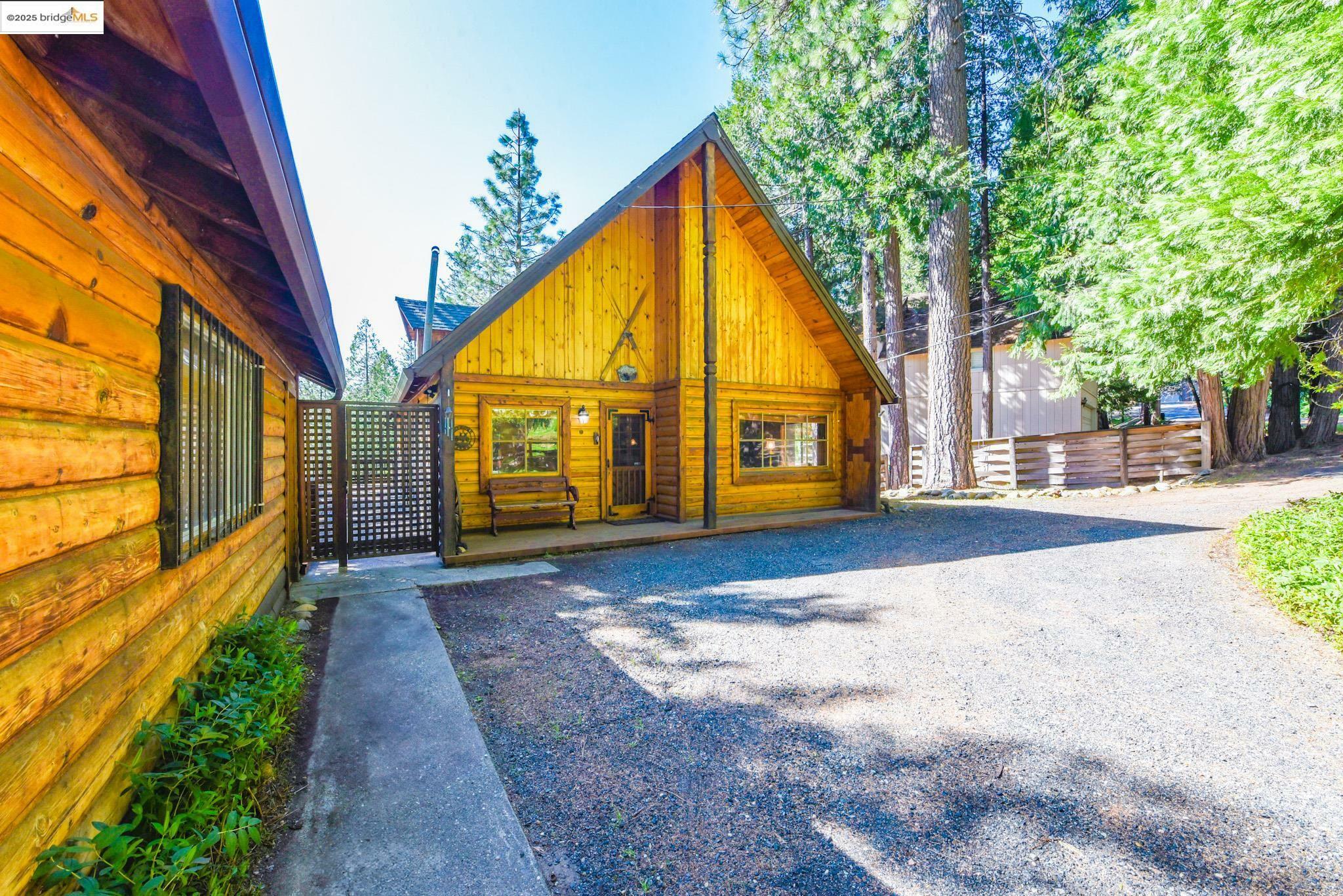 Property Photo: 20785 Haiapo Road CA 95346