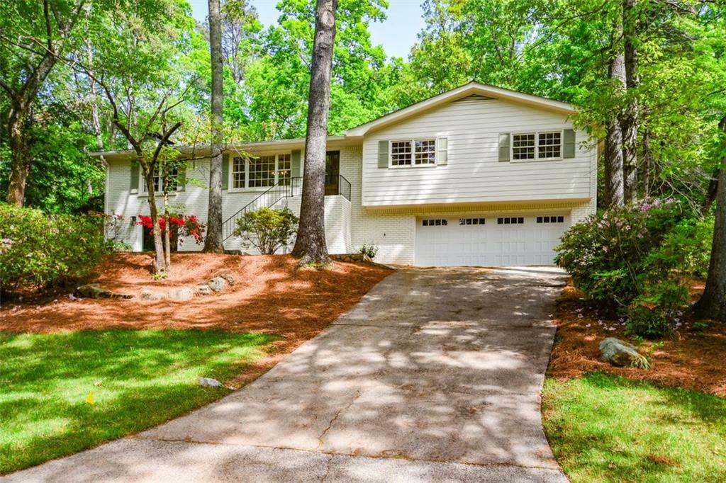 Property Photo: 2840 Wendy Lane GA 30062