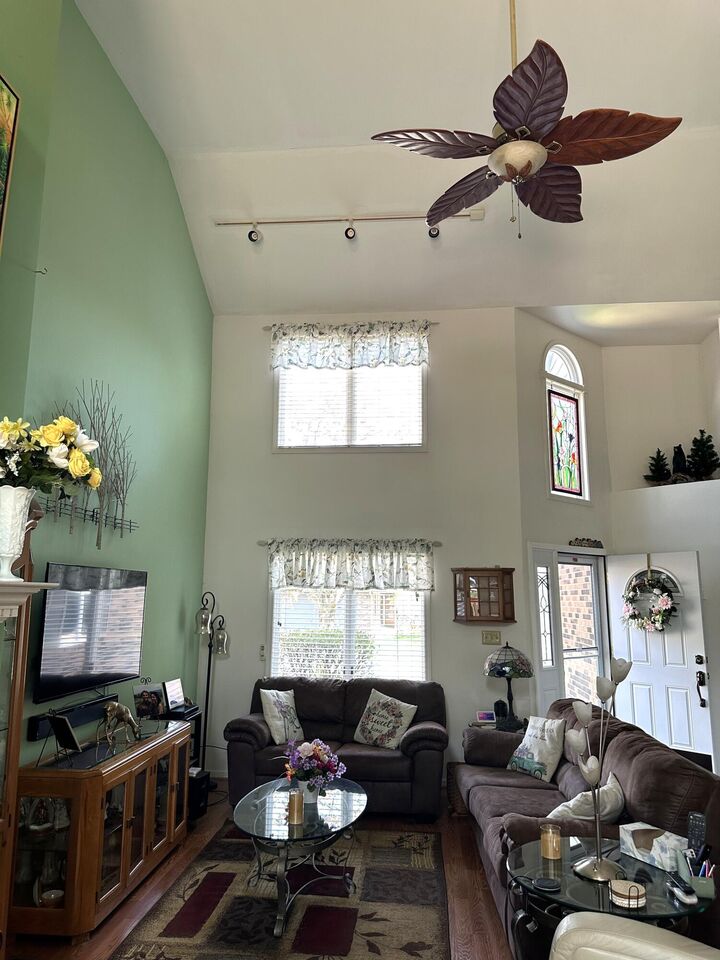 Property Photo: 1765 Wedgewood Court IN 46307