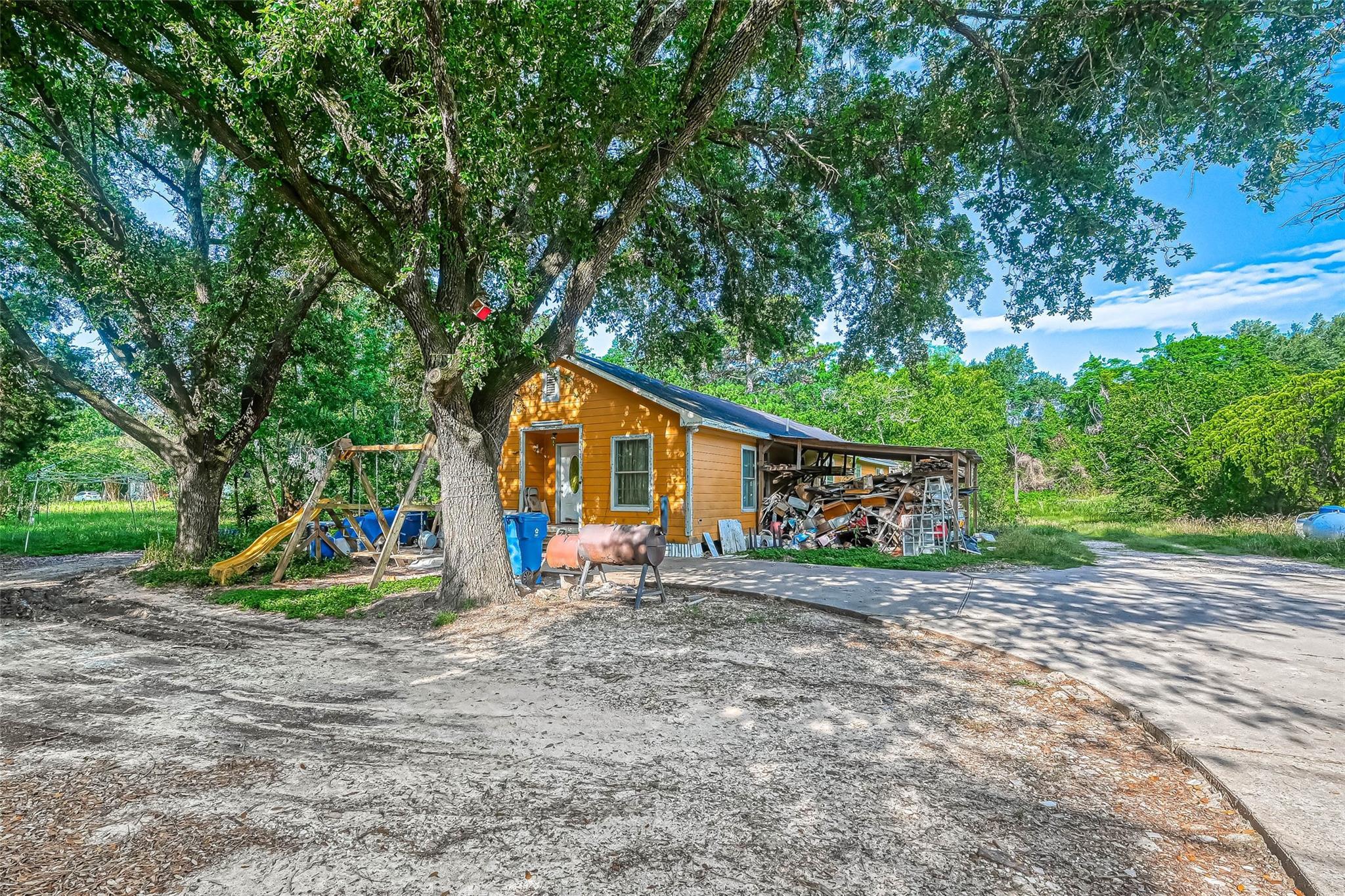 Property Photo: 6303 Katy Hockley Cut Off Road TX 77493