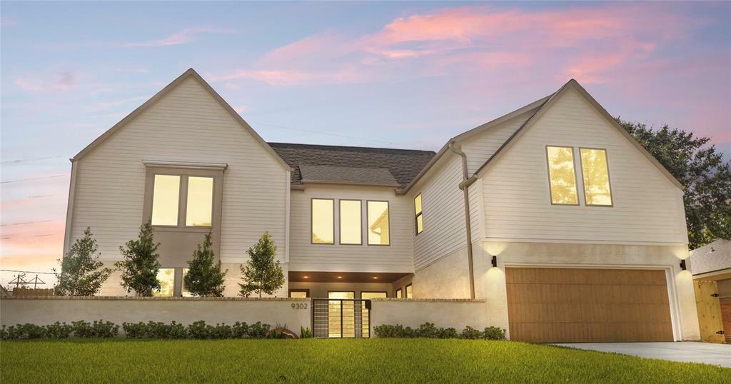 9302 Bassoon Drive  Houston TX 77025 photo