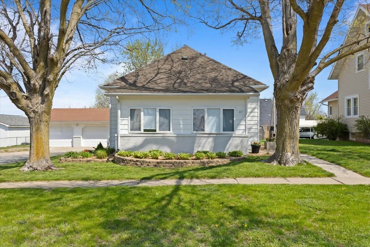 Property Photo: 105 W First Street IA 50156