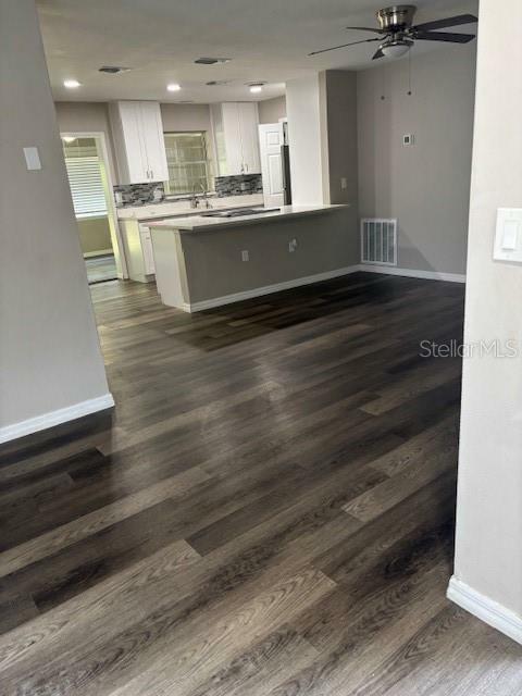 Property Photo: 17 S Jefferson Street FL 34465
