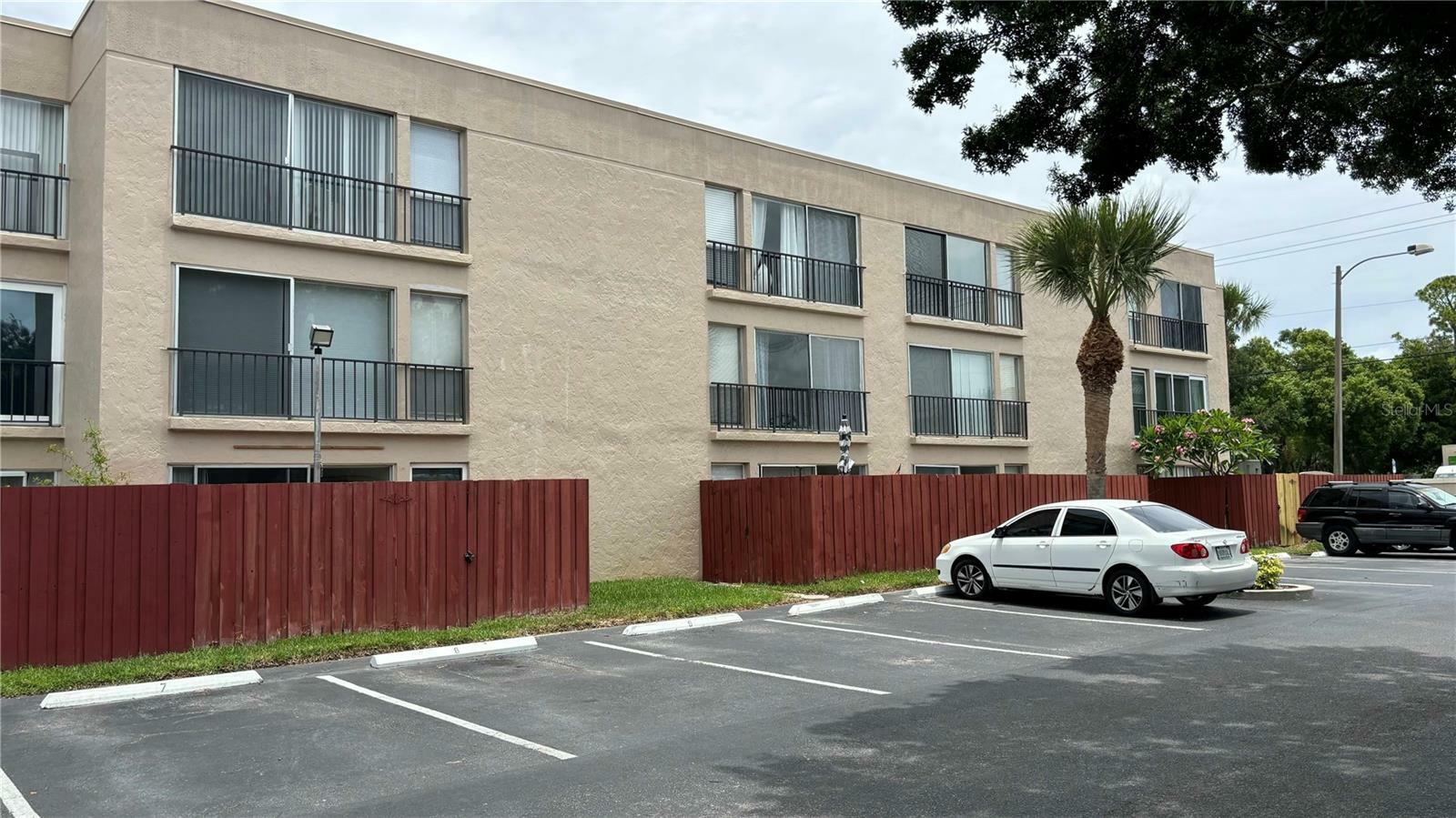 2763 Woodgate Lane 210  Sarasota FL 34231 photo