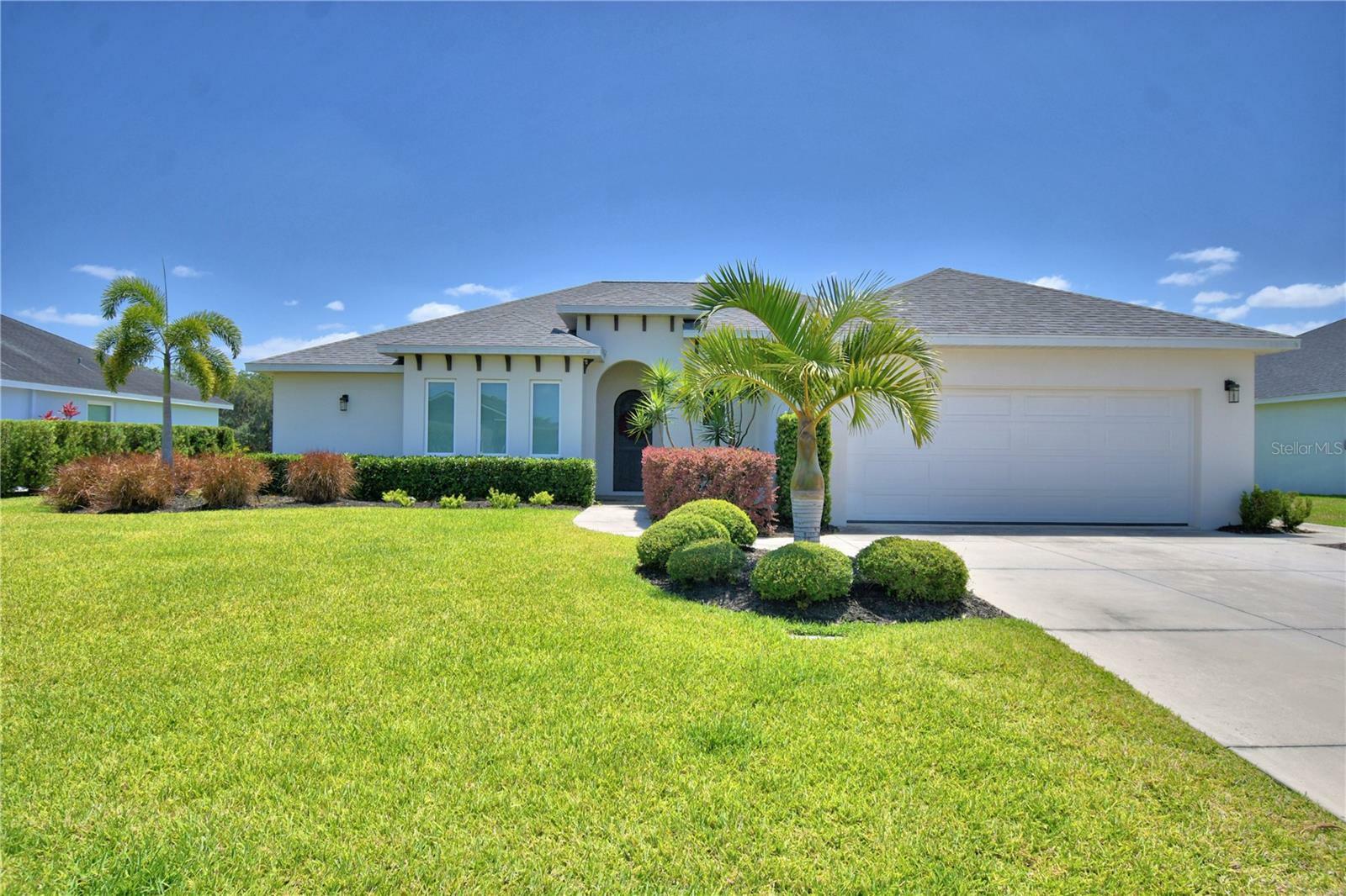 Property Photo: 7055 Strafford Oaks Drive FL 33875
