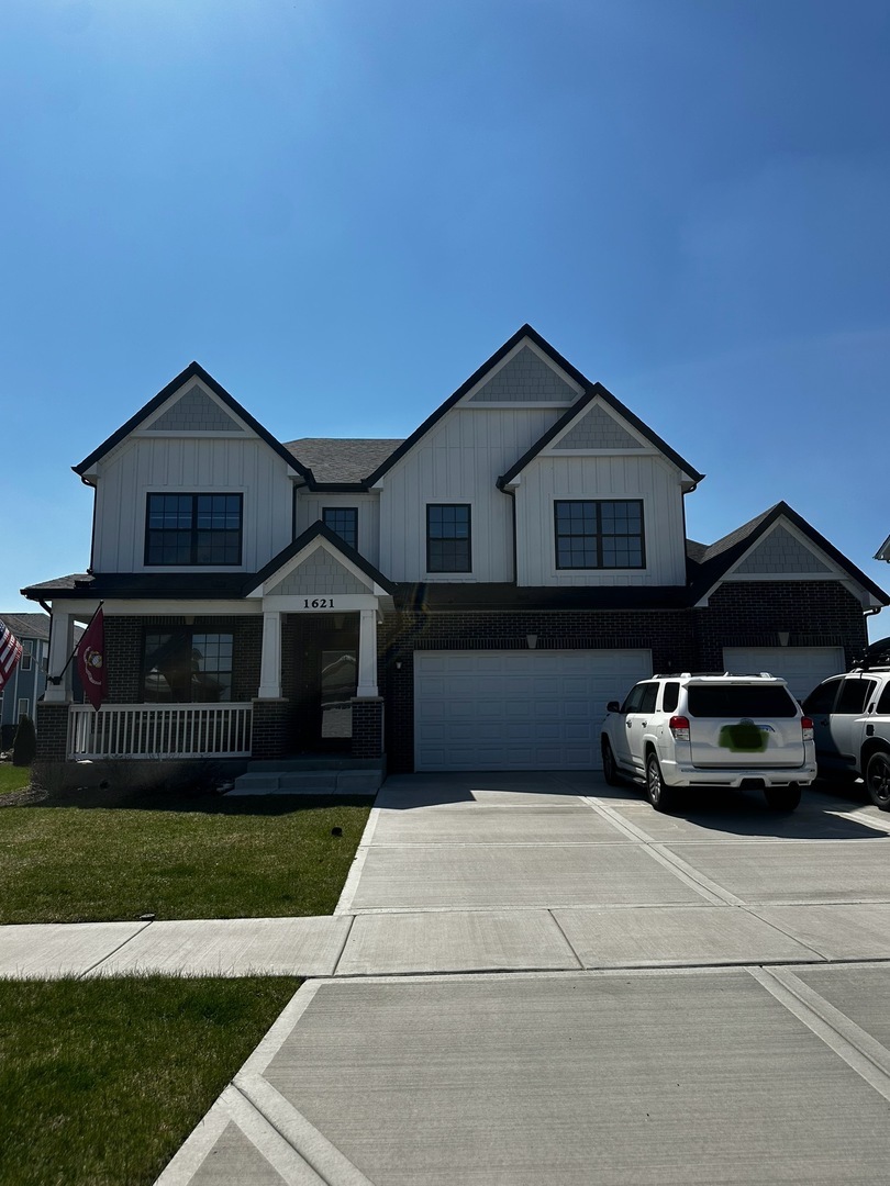 Property Photo: 1621 Moran Drive IL 60404