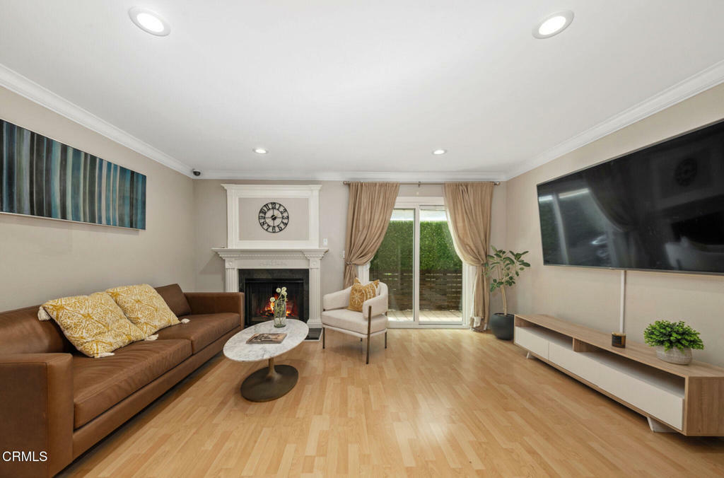 Property Photo: 3130 Montrose Avenue 110 CA 91214