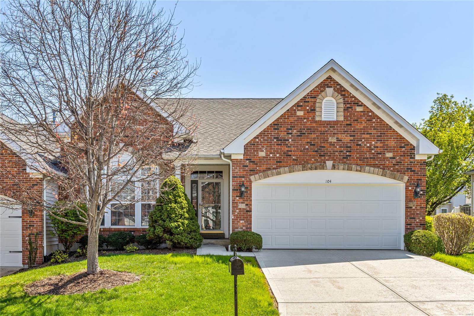 104 Eagle Cove Place 39B  St Charles MO 63303 photo