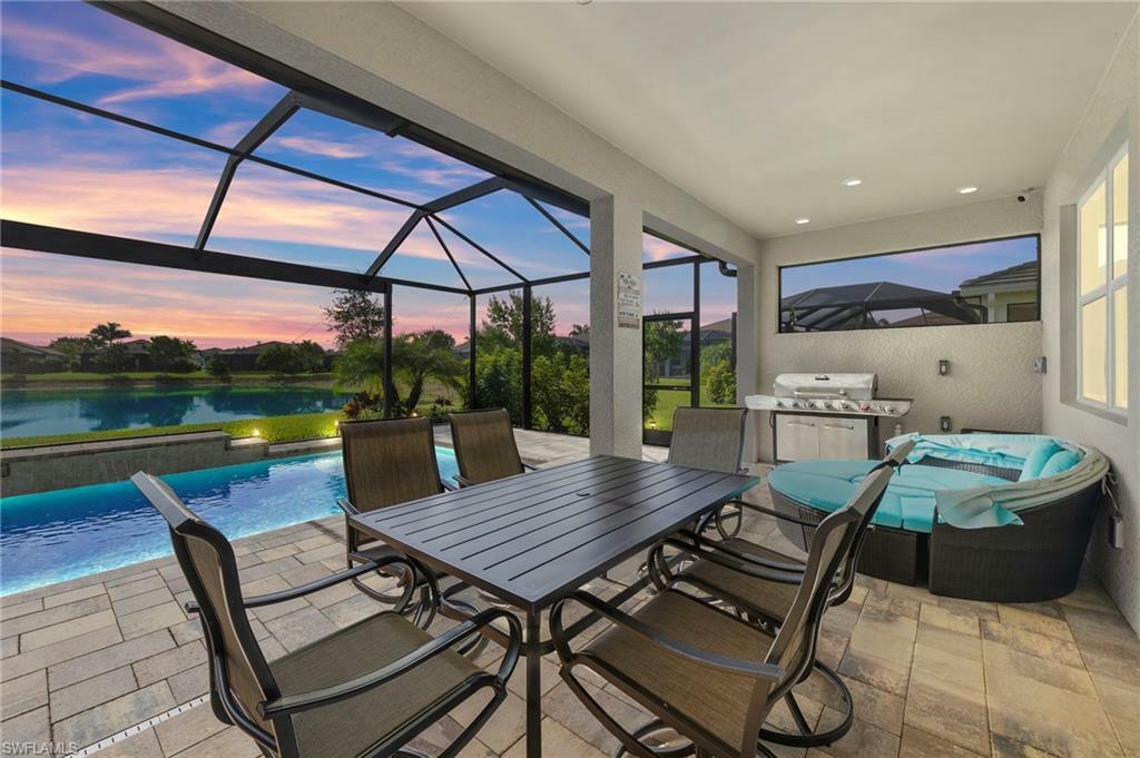 Property Photo: 14537 Stern Way FL 34114