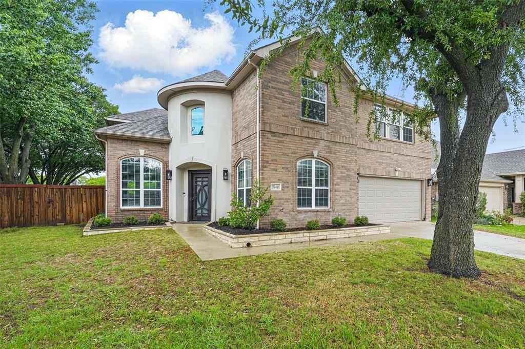 Property Photo: 7312 Claridge Lane TX 75072