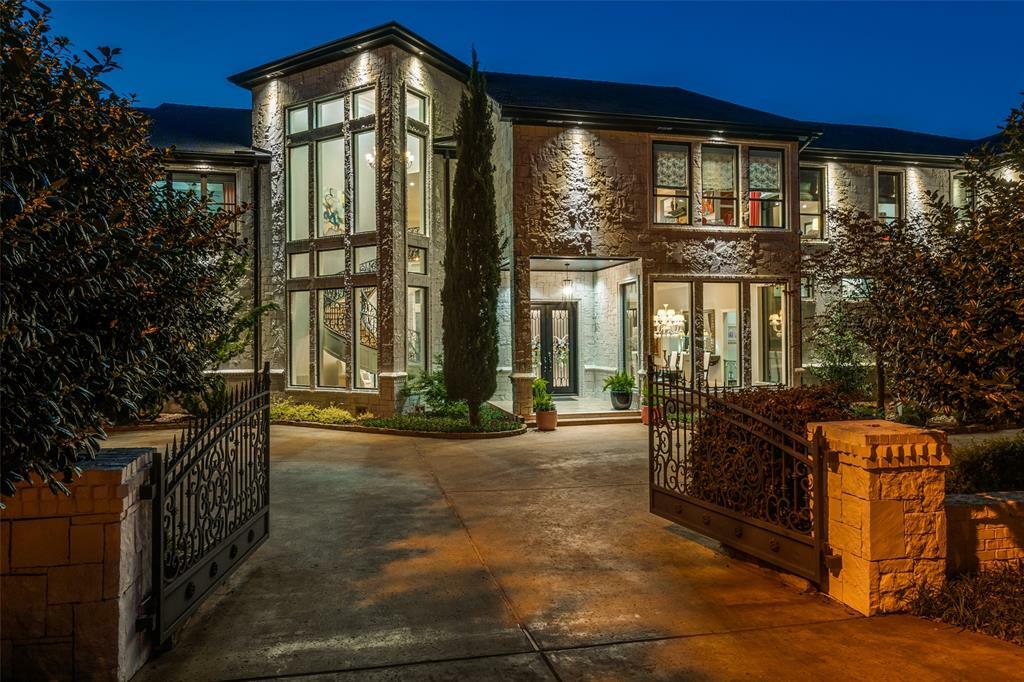 Property Photo:  4511 Watauga Road  TX 75209 