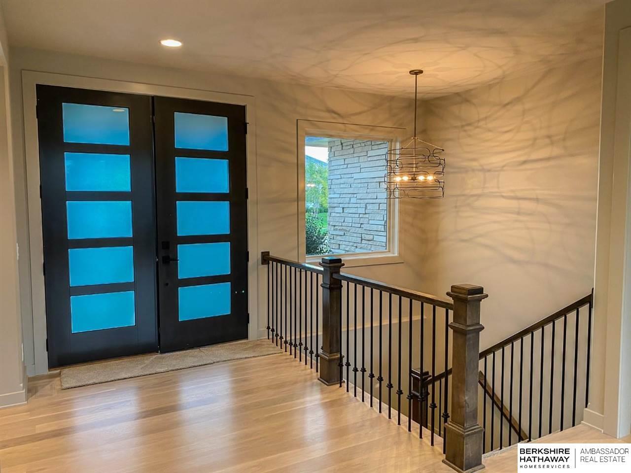 Property Photo: 3326 S 208 Street NE 68022