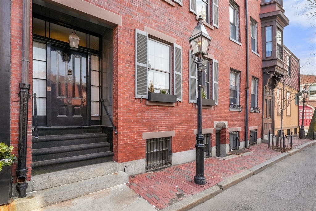Property Photo: 52 River St MA 02108