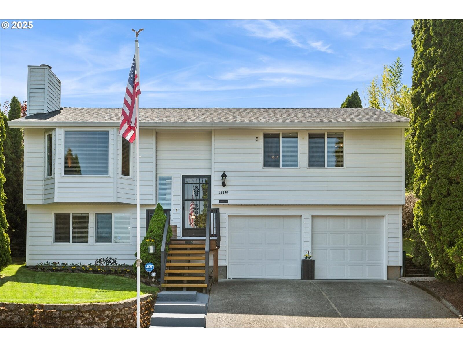 Property Photo:  12196 SW Westbury Ter  OR 97223 
