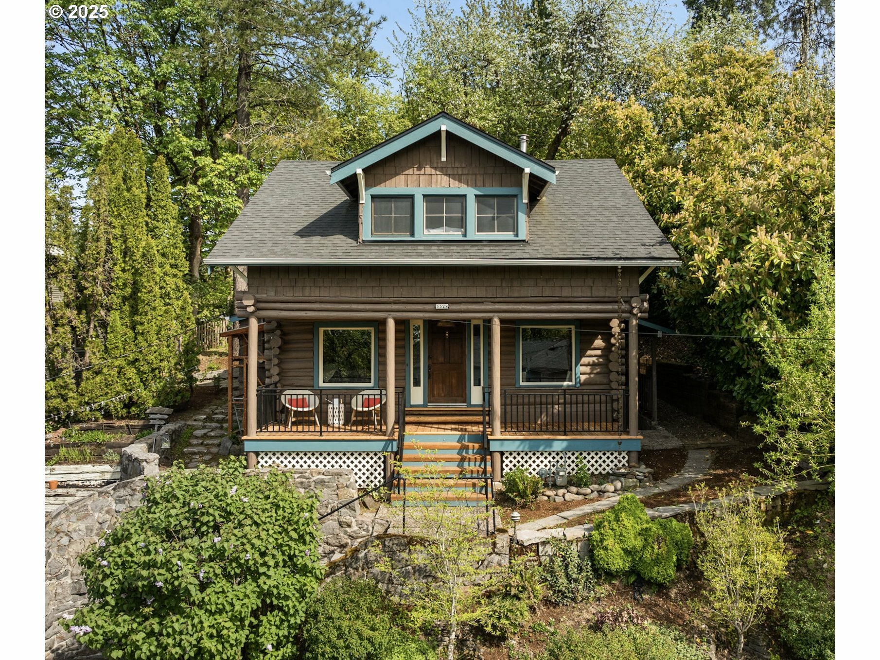 5328 SW 42nd Ave  Portland OR 97221 photo