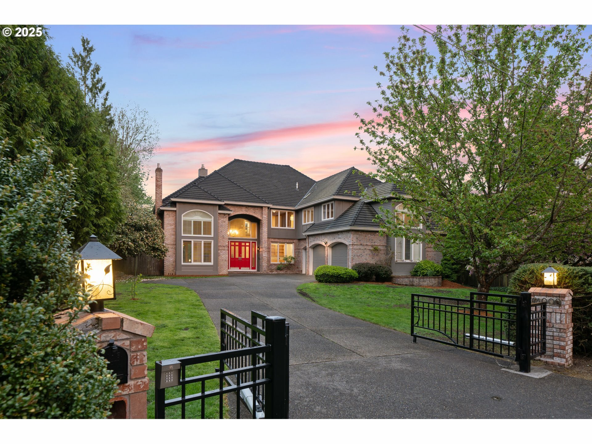 14000 Stampher Rd  Lake Oswego OR 97034 photo