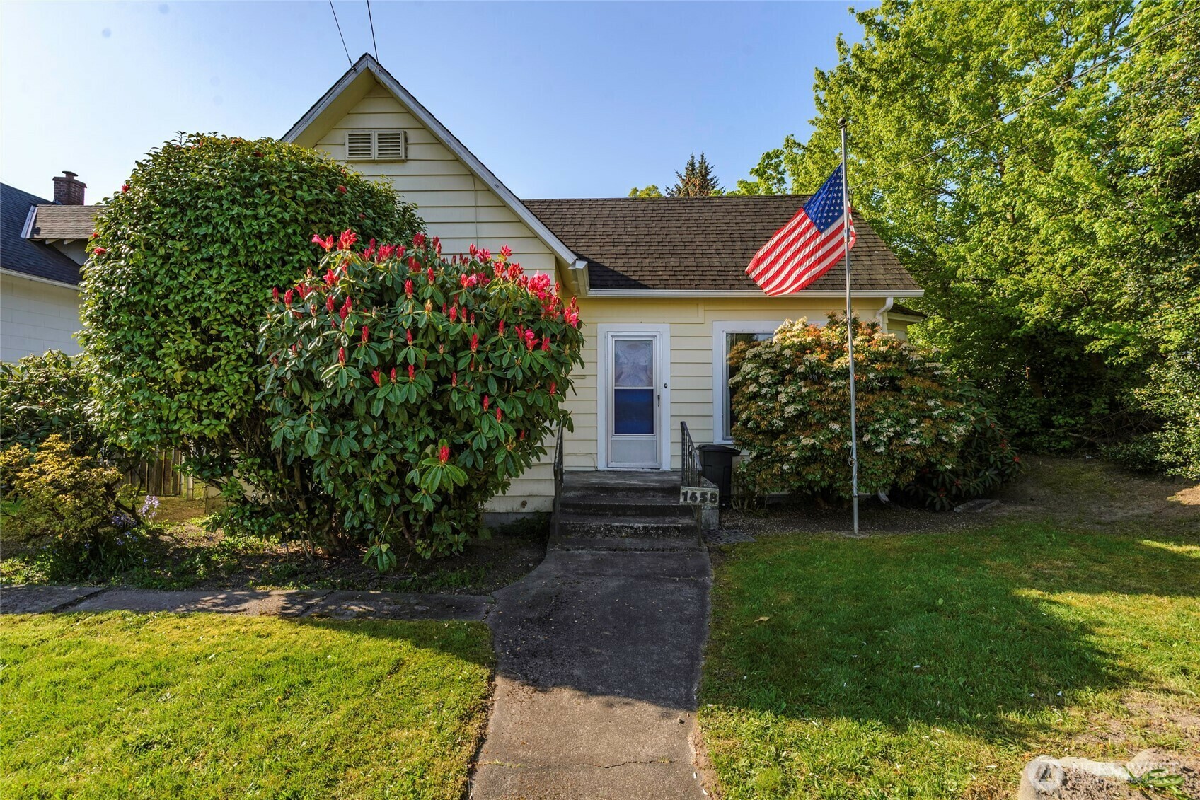 Property Photo: 1658 S 56th Street WA 98408