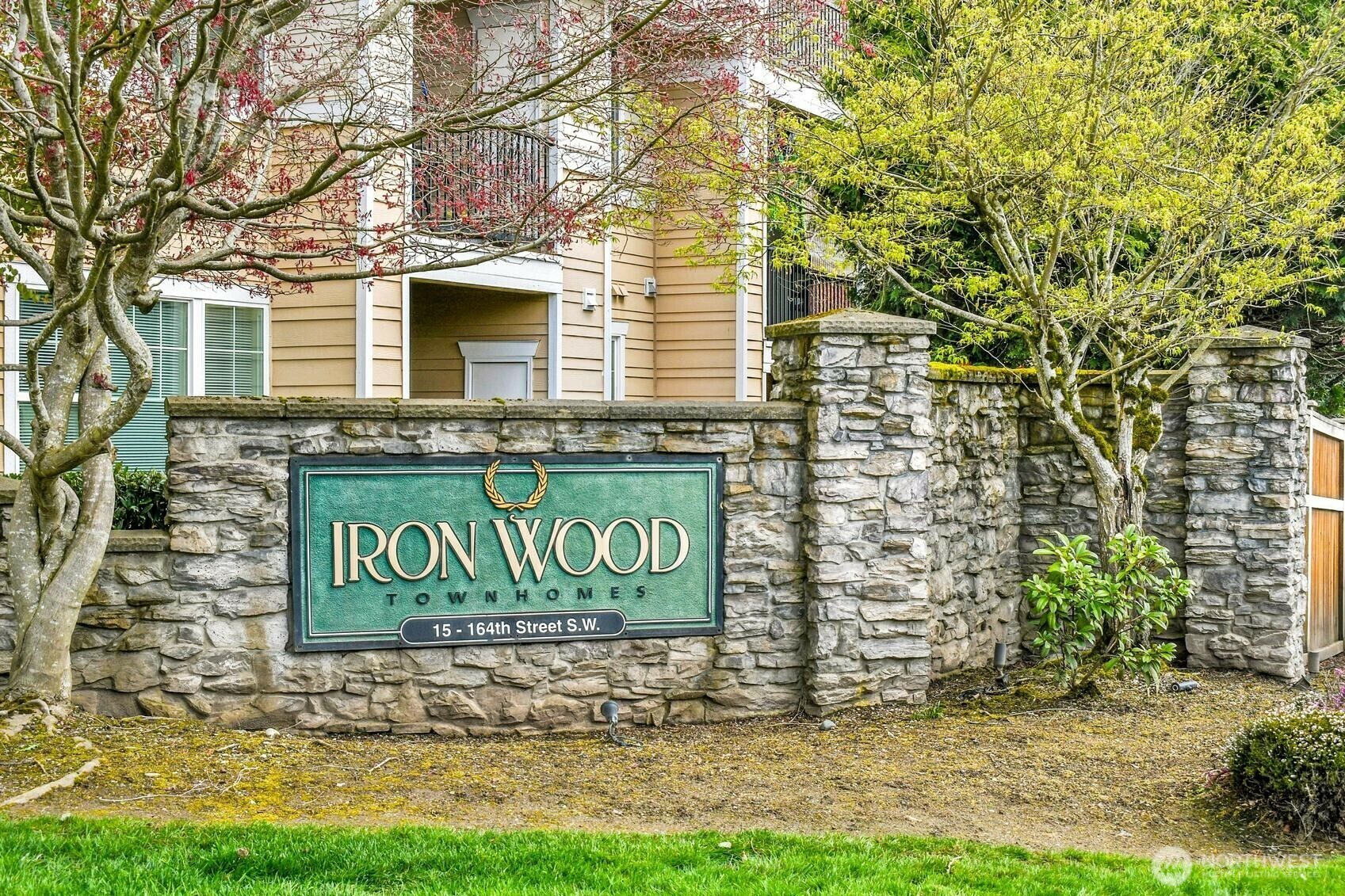 Property Photo: 15 164th Street SW J2 WA 98012