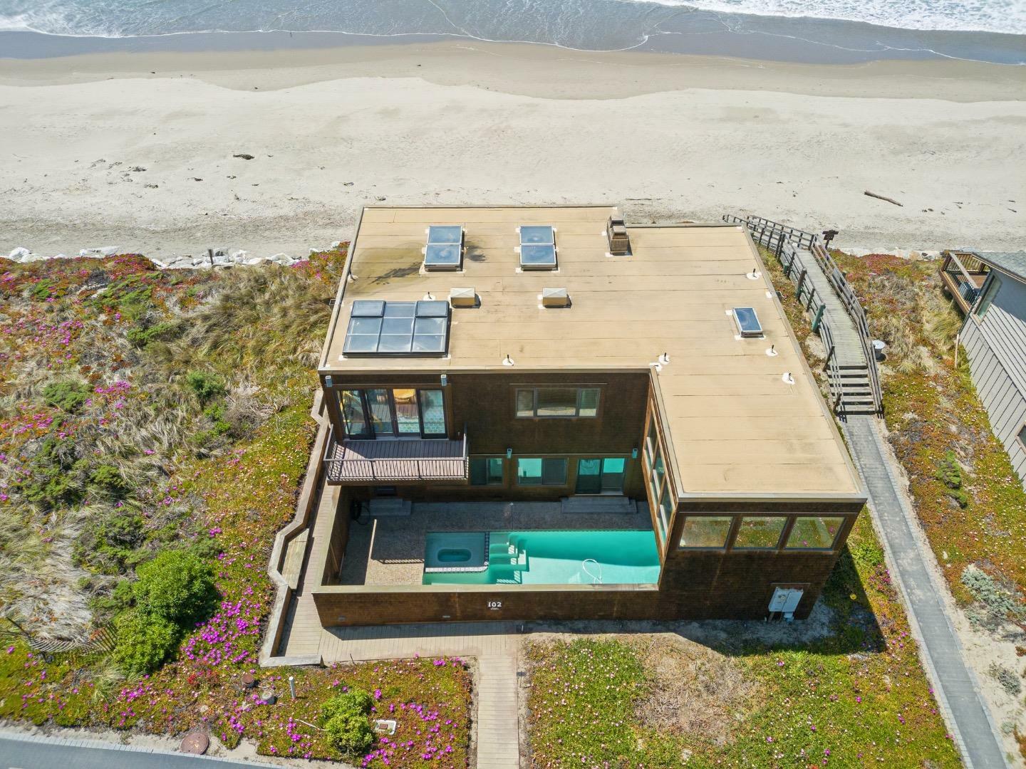 Property Photo: 102 Willet Circle CA 95076